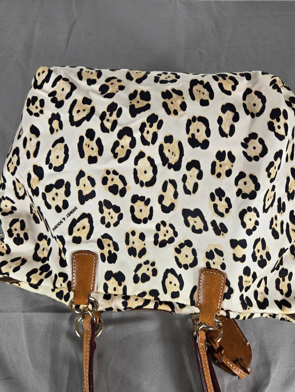 Dooney & Bourke Leopard Print Travel Tote Statement Iconic - Picture 9 of 16